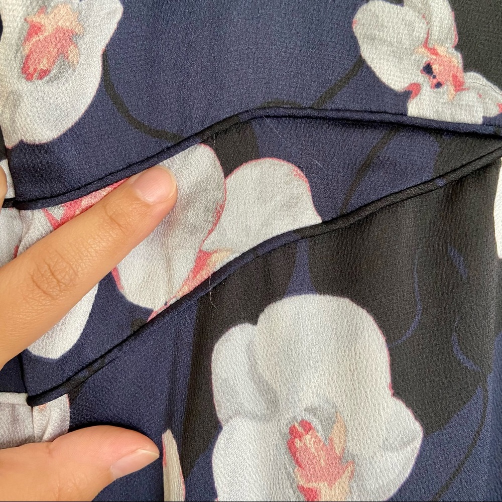 Banana Republic Navy Blue Floral Maxi Dress Women’s Size 2 Satin - Picture 15 of 15